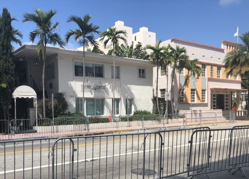 Los pequeños empresarios hispanos de Florida, los más amenazados por la pandemia