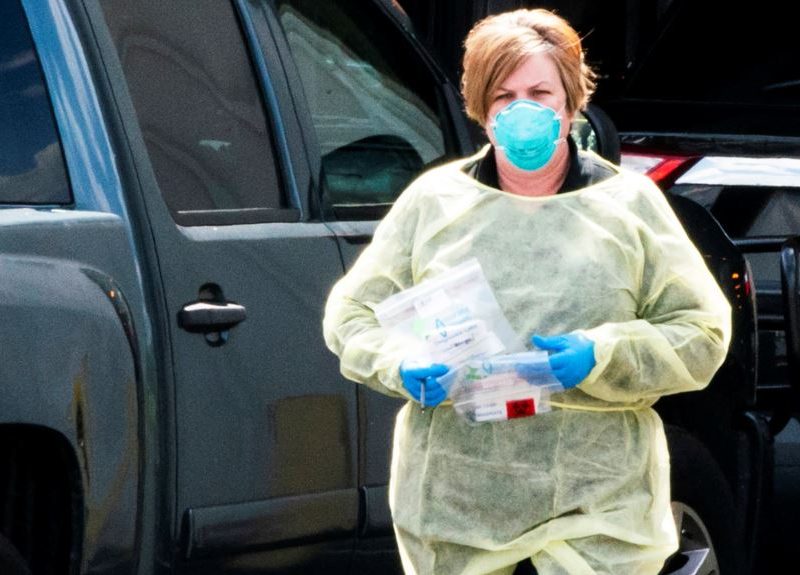 EE.UU. alcanzaría 500.000 muertes por COVID-19 en semanas