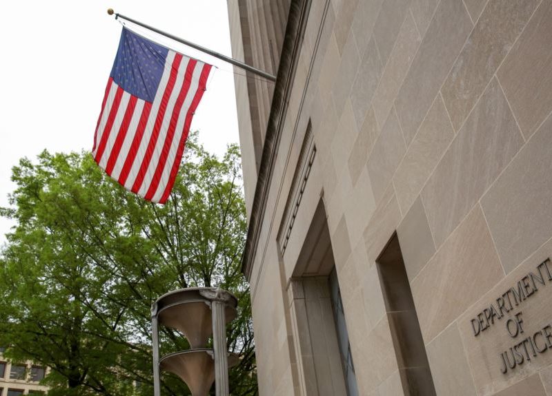 EE.UU. busca bloquear venta de producto “milagroso” contra la COVID-19