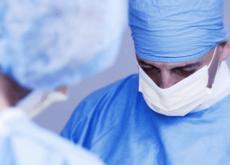 OPS advierte nueva ola de contagios si son levantadas de golpe las medidas