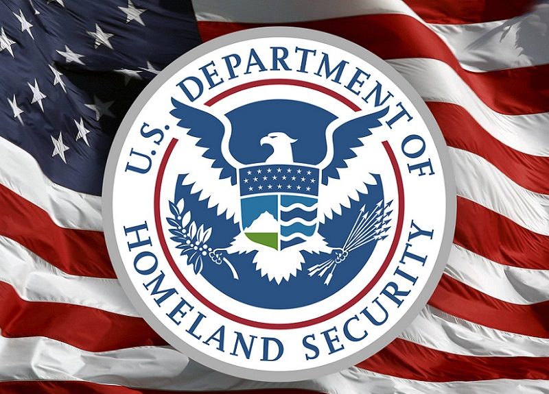 EE.UU. ordena la salida inmediata a más de 500.000 personas de Venezuela, Cuba, Nicaragua y Haití tras revocar el parole humanitario