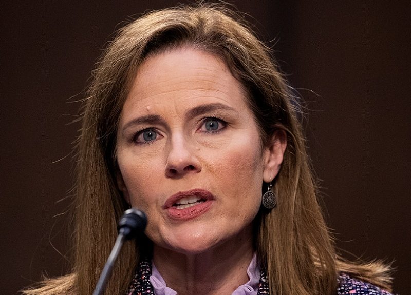 Panel del Senado aprueba a Barrett para Corte Suprema