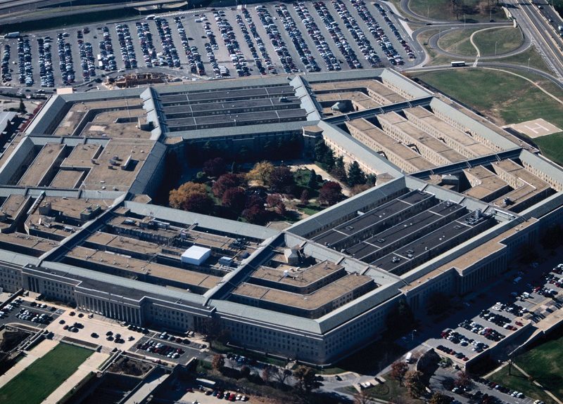 El Pentágono enfrenta desafíos significativos en esfuerzo antiterrorismo interno