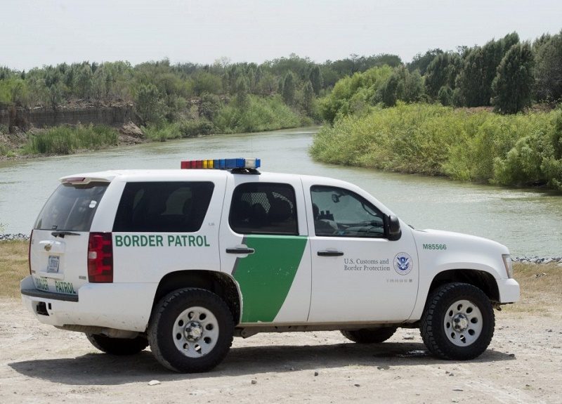 Católicos asisten a inmigrantes que México se niega a recibir