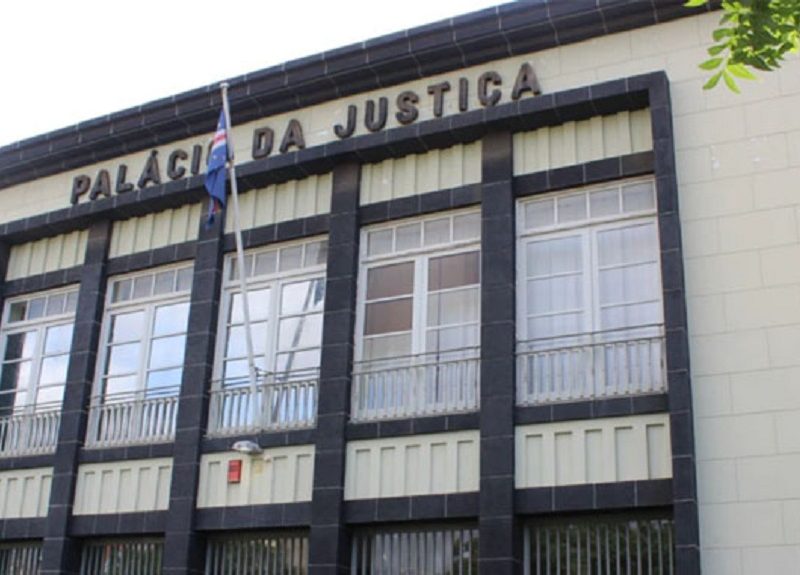 Defensores de Saab aseguran que removerán “toda piedra legal” para lograr su libertad